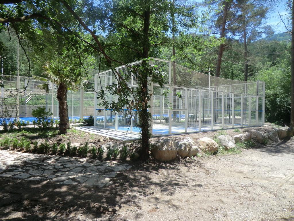 Camping L'Espelt La Pobla de Lillet Exterior photo